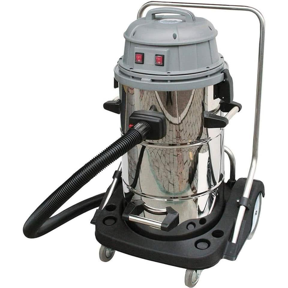 Cleaning machines